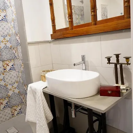 לינה וארוחת בוקר Corte Cantoni